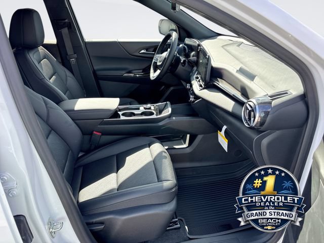 New 2027 Chevrolet Equinox LT w/ Convenience Package II FWD image 26