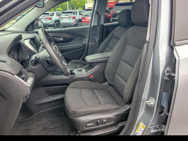 Certified 2024 GMC Terrain SLE w/ Driver Convenience Package AWD/4WD image 9