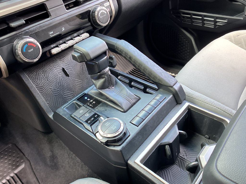 Certified 2024 Toyota Tacoma SR5 AWD/4WD image 20
