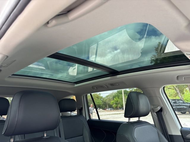 Used 2024 Volkswagen Tiguan SE image 11