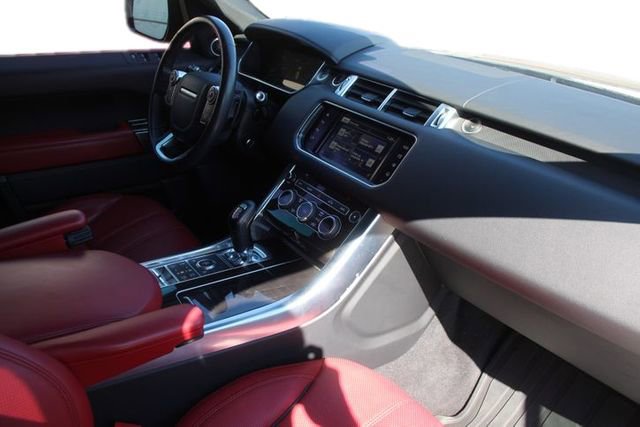 Used 2016 Land Rover Range Rover Sport Supercharged image 31