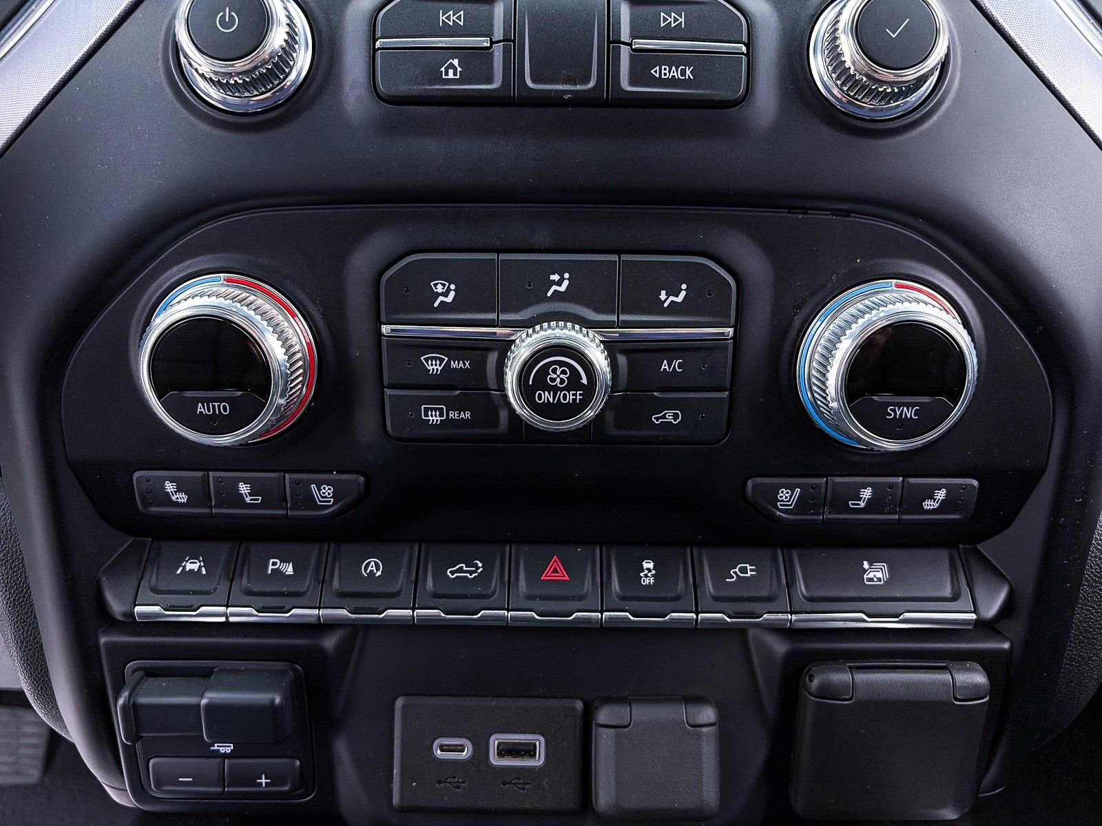 Used 2021 GMC Sierra 1500 SLT w/ SLT Premium Plus Package image 24