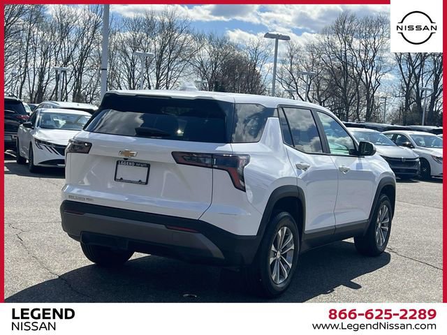 Used 2025 Chevrolet Equinox LT AWD/4WD image 8