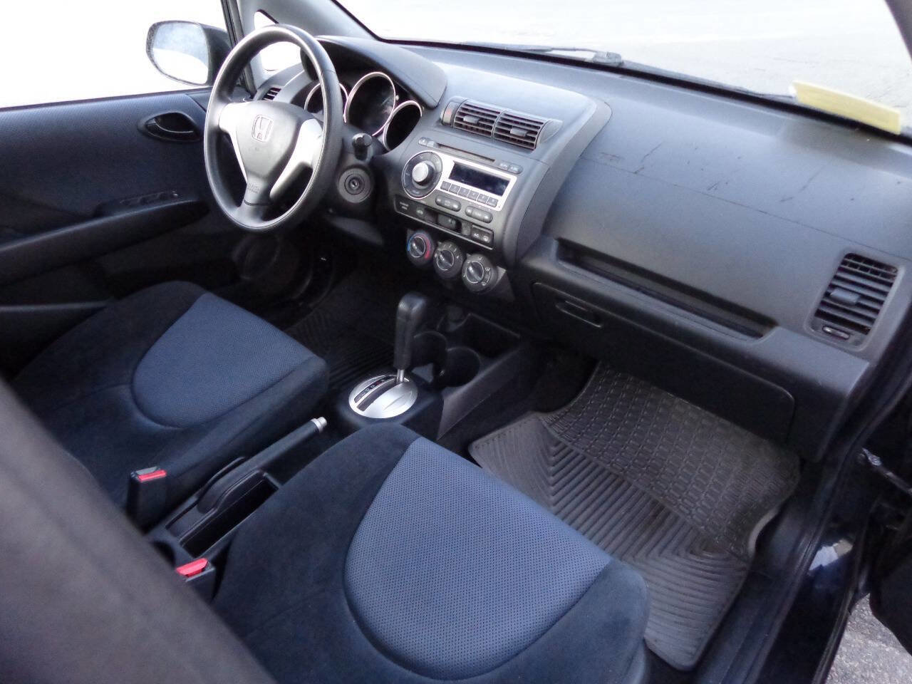 Used 2008 Honda Fit image 11
