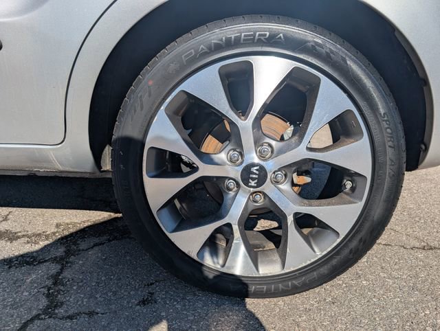 Used 2013 Kia Soul ! w/ Premium Pkg FWD image 27