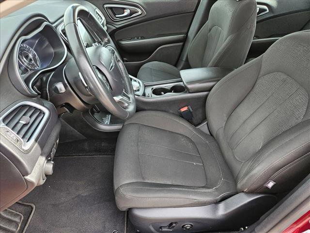 Used 2016 Chrysler 200 Limited w/ Convenience Group image 14