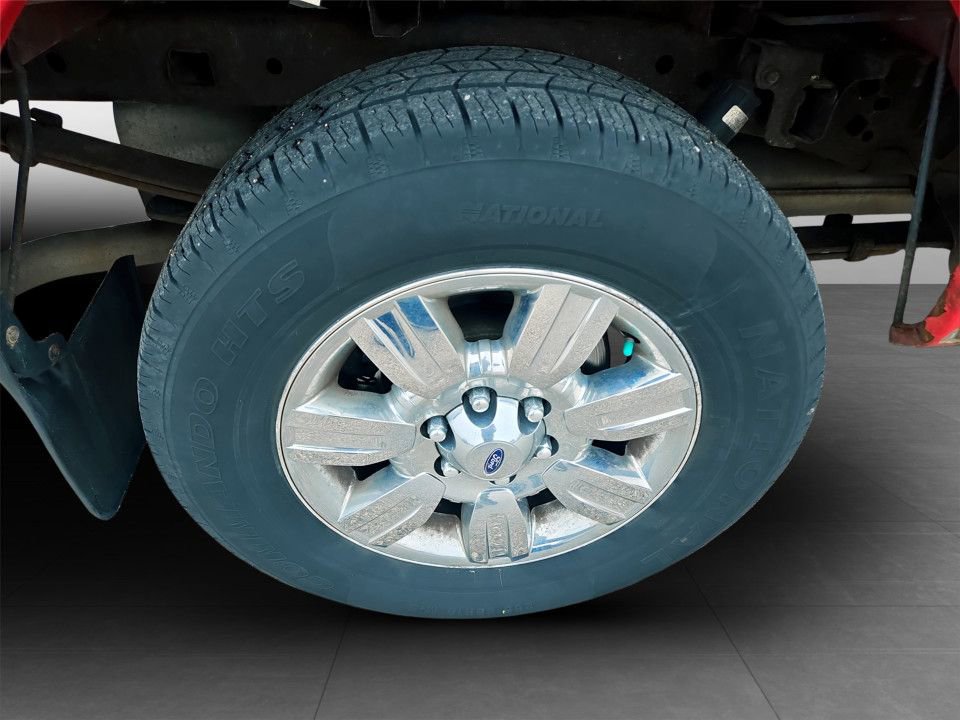 Used 2010 Ford F150 XLT image 34