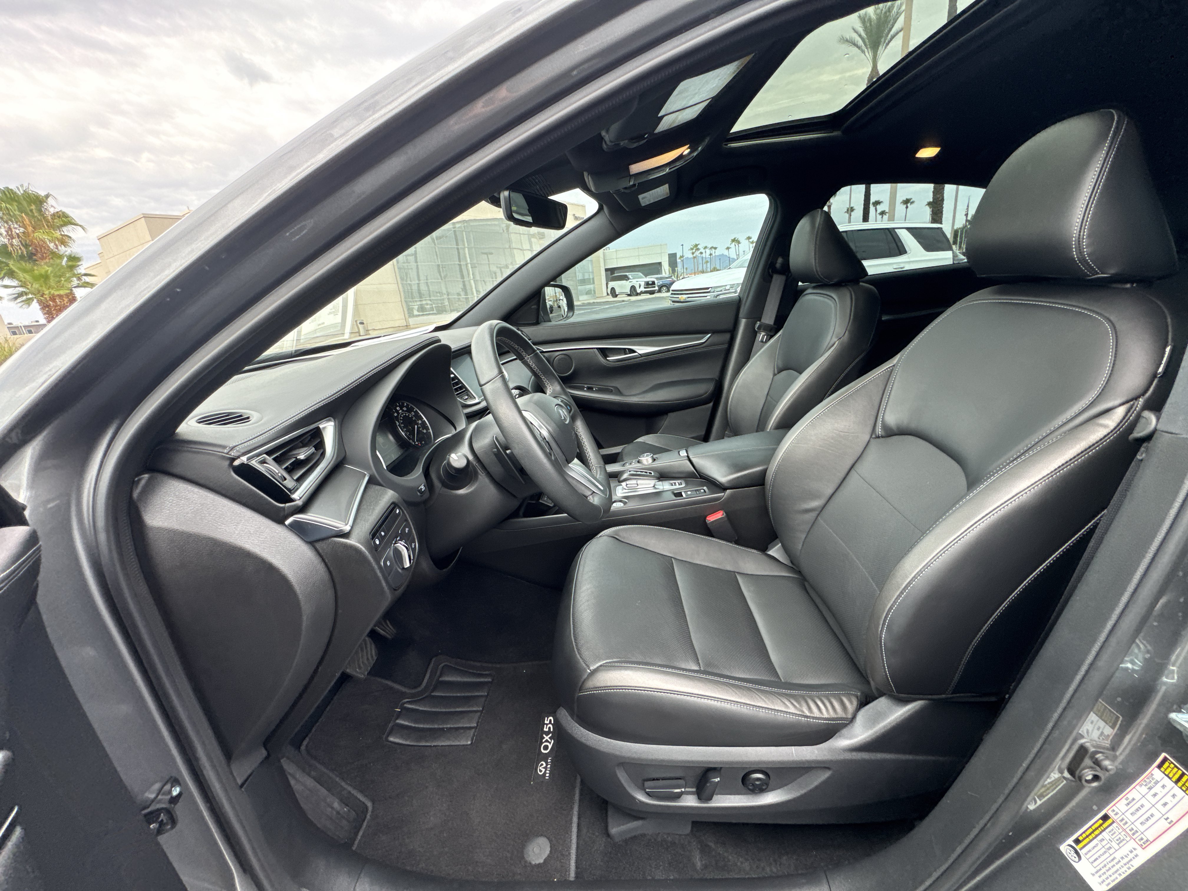 Used 2025 INFINITI QX55 Luxe w/ Cargo Package AWD/4WD image 10