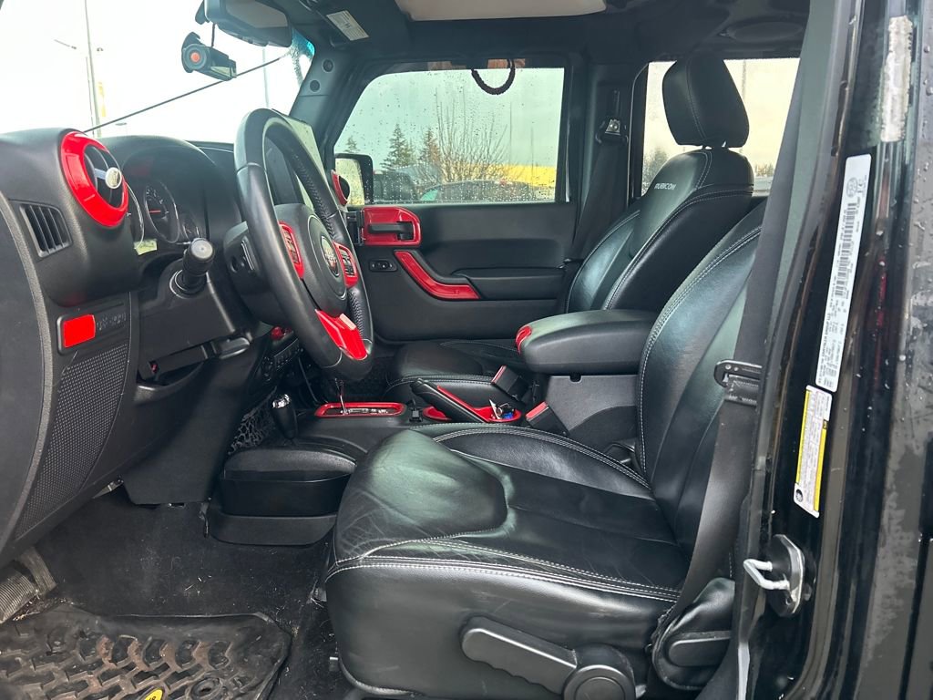 Used 2014 Jeep Wrangler Unlimited Rubicon w/ Dual Top Group image 5