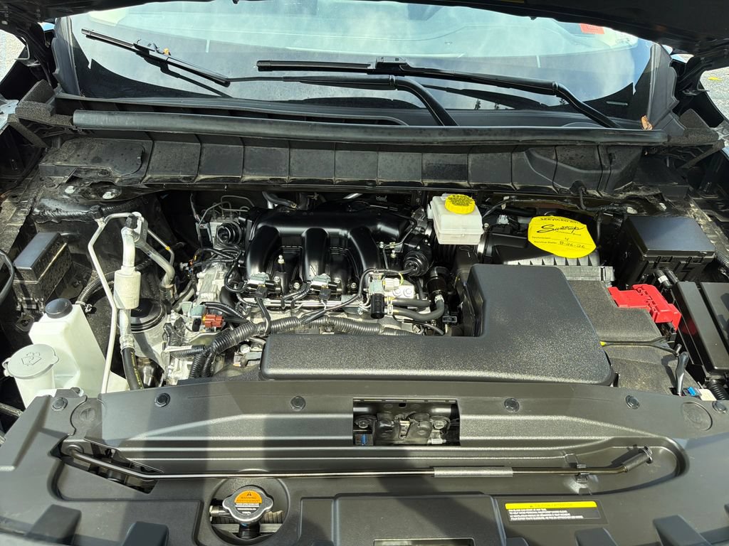 Certified 2025 Nissan Pathfinder SV w/ SV Premium Package FWD image 26