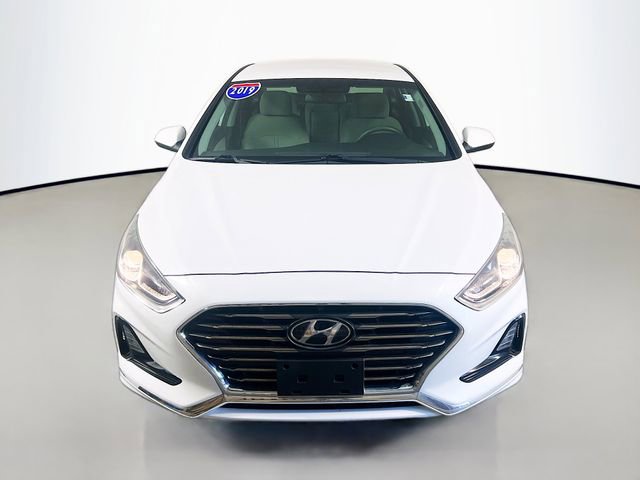Used 2019 Hyundai Sonata SE FWD image 3