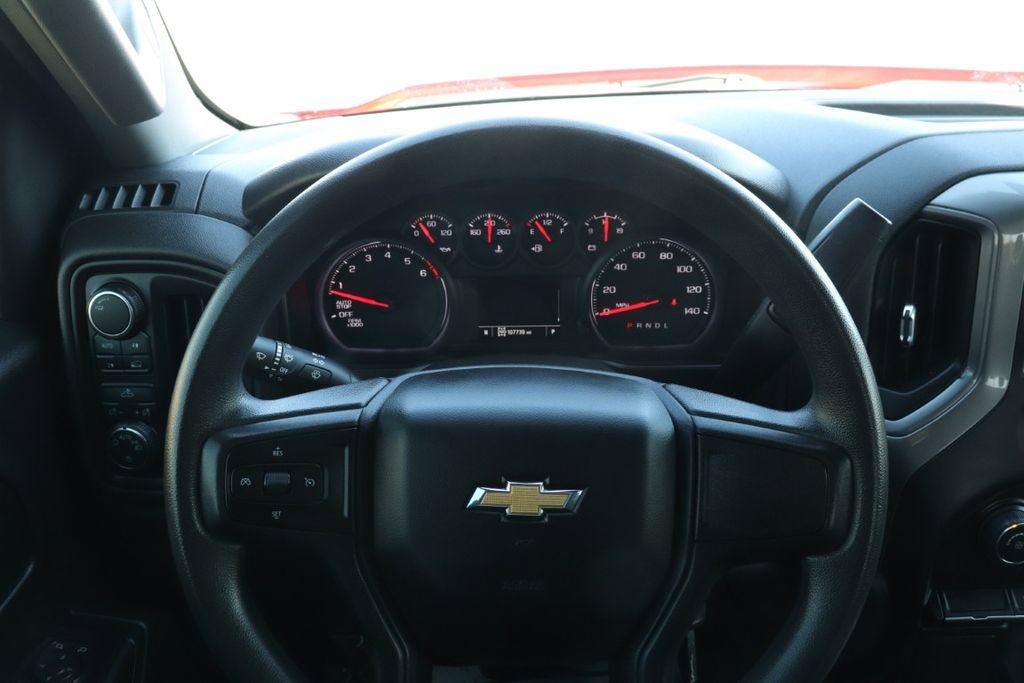 Used 2021 Chevrolet Silverado 1500 Custom image 26