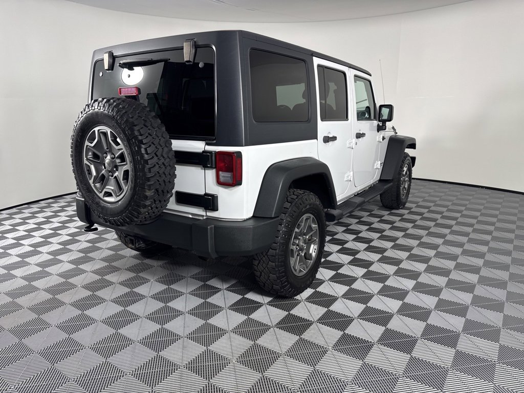 Used 2014 Jeep Wrangler Unlimited Rubicon w/ Max Tow Package image 6