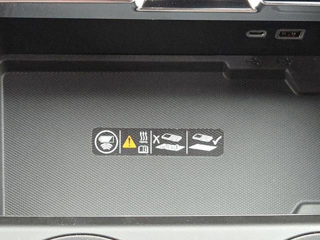 New 2026 GMC Yukon Denali w/ Denali Reserve Package image 13