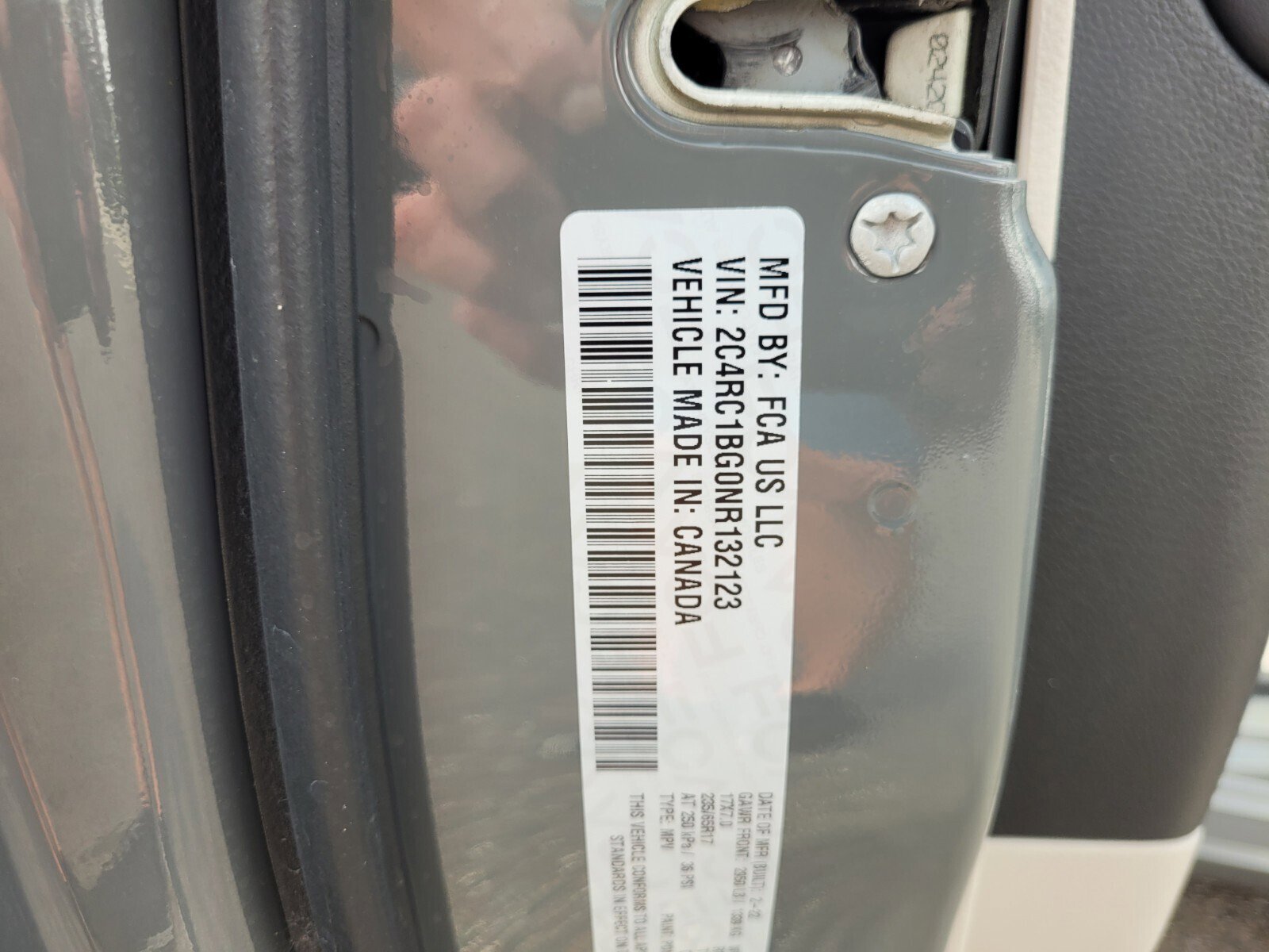 Used 2022 Chrysler Pacifica Touring-L image 21