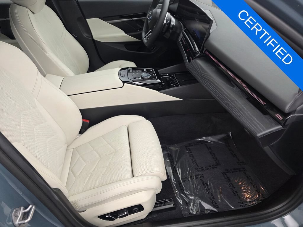 Certified 2024 BMW 530i w/ M Sport Package RWD image 25