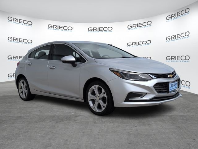 Used 2018 Chevrolet Cruze Premier image 1
