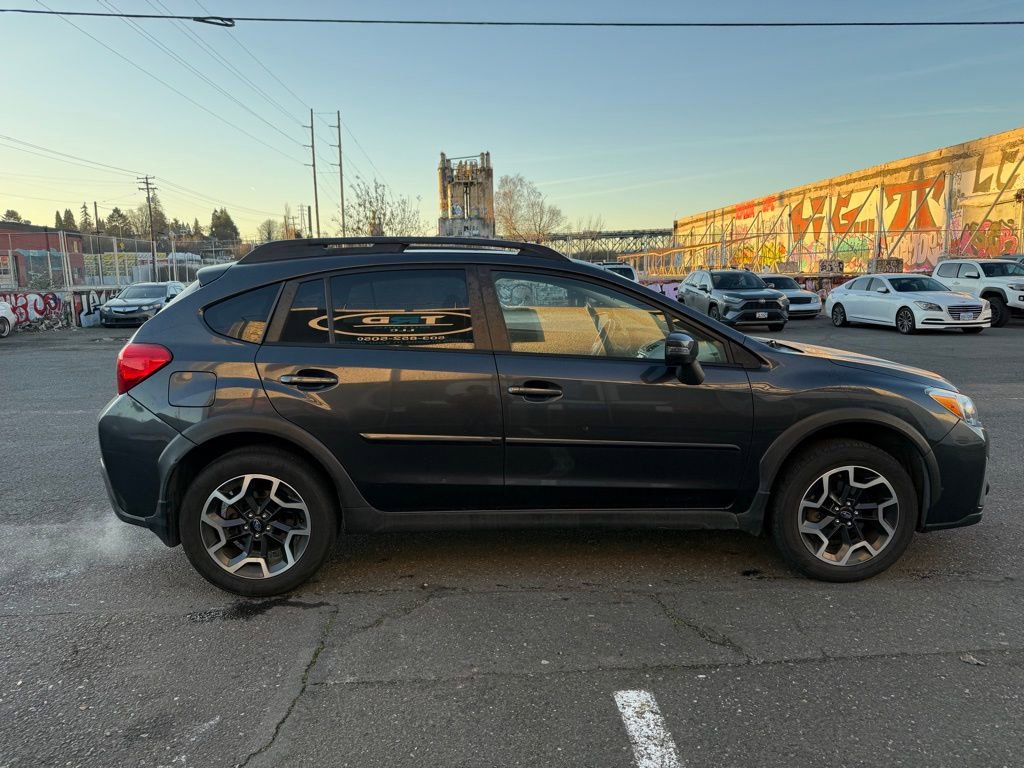 Used 2016 Subaru Crosstrek 2.0i Limited image 6