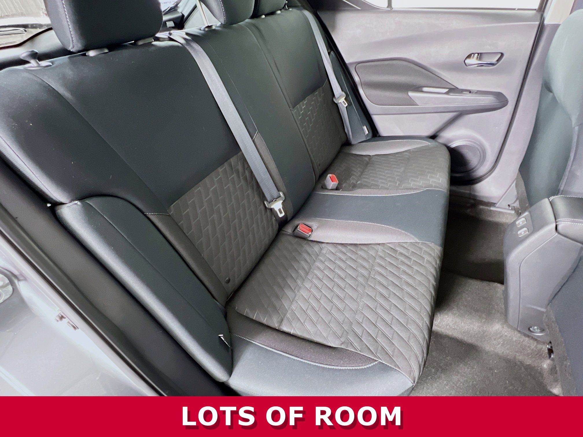 Used 2023 Nissan Kicks SV image 21