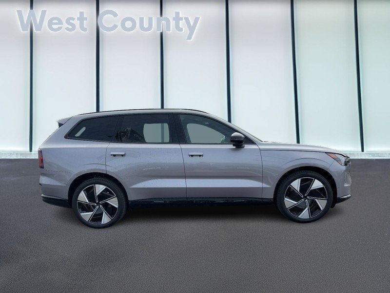 New 2026 Volvo EX90 Ultra AWD/4WD image 2