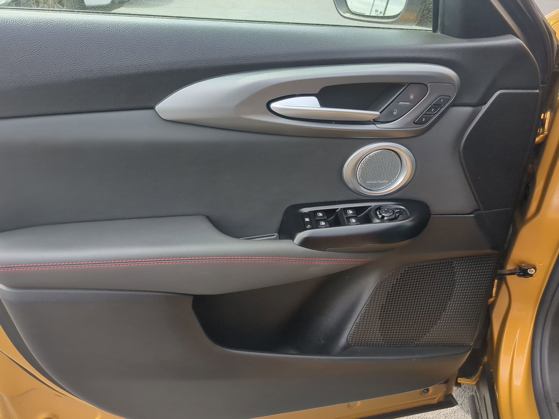 Used 2024 Dodge Hornet R/T Plus w/ R/T Blacktop Package image 11