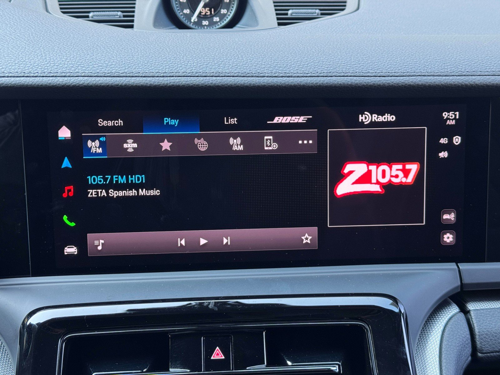 Used 2025 Porsche Panamera image 30