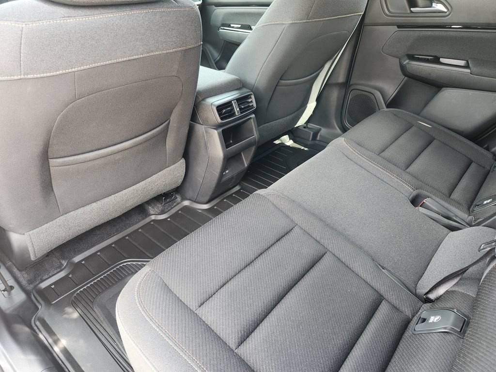 Used 2024 Honda Prologue EX image 25