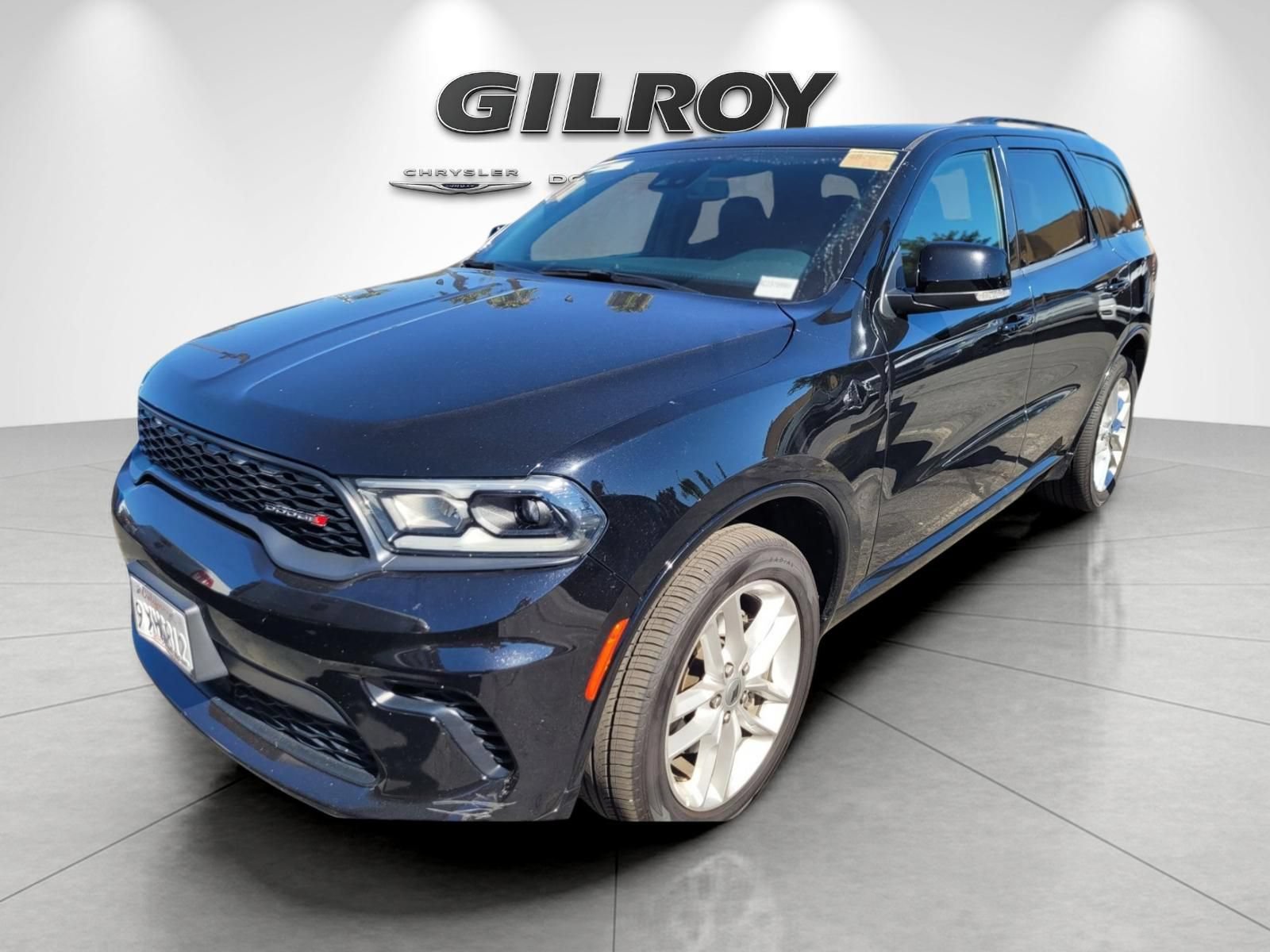 Used 2024 Dodge Durango GT RWD image 2