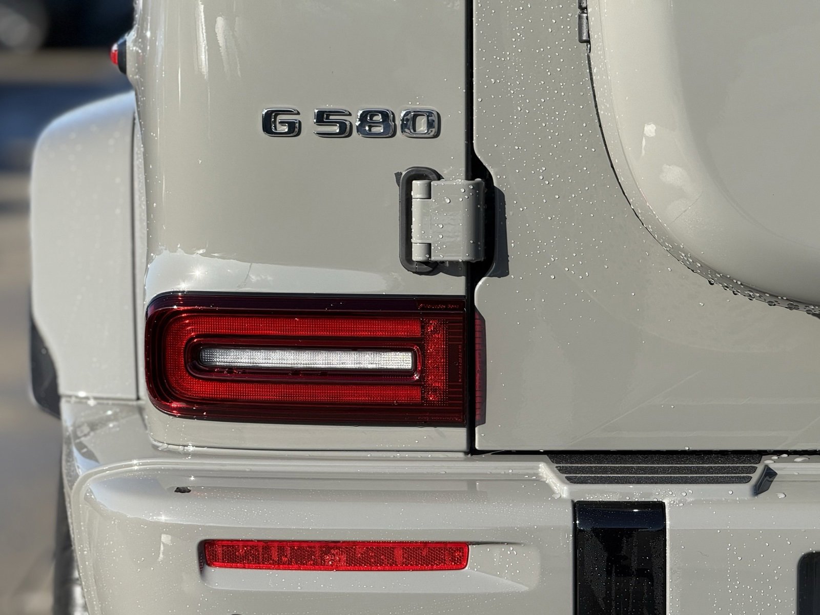 New 2026 Mercedes-Benz G 580 w/ EQ Technology image 8