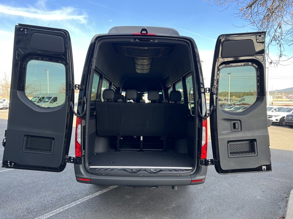 New 2025 Mercedes-Benz Sprinter 2500 image 12