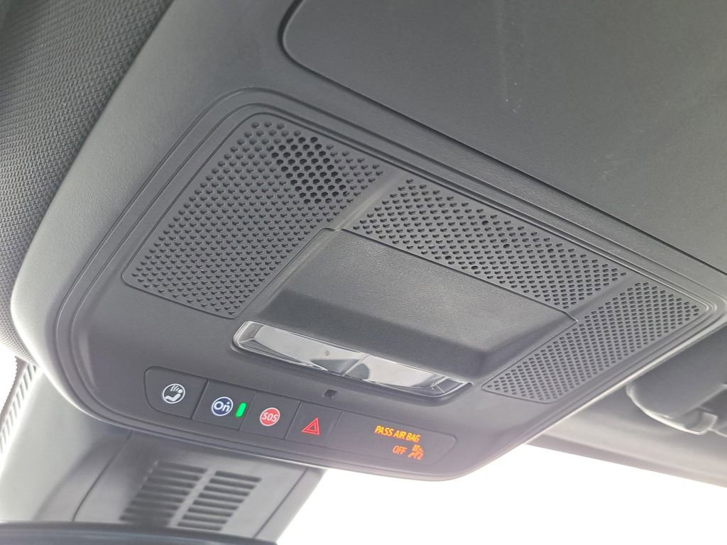 Certified 2025 Chevrolet Equinox LT FWD image 33