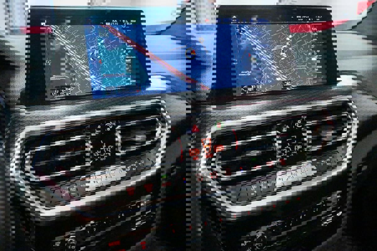 Used 2023 BMW X3 xDrive30i w/ M Sport Package image 16