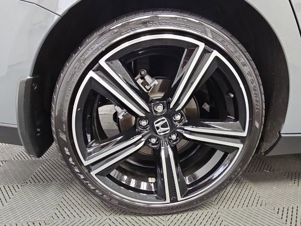 Used 2025 Honda Accord Sport image 47