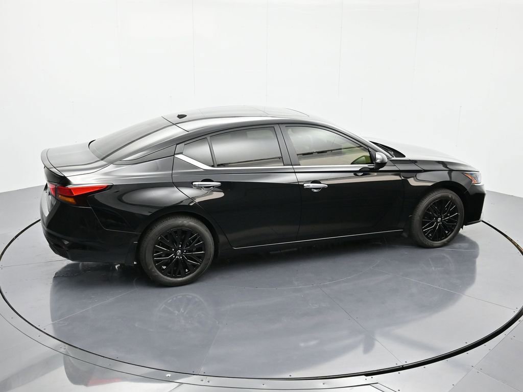 New 2025 Nissan Altima 2.5 SV w/ SV Special Edition Package image 31