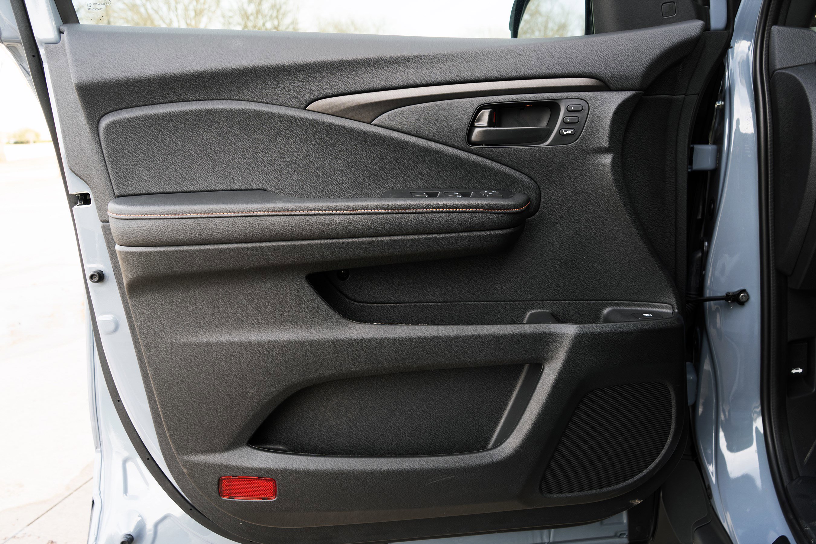 Certified 2025 Honda Ridgeline TrailSport+ image 37