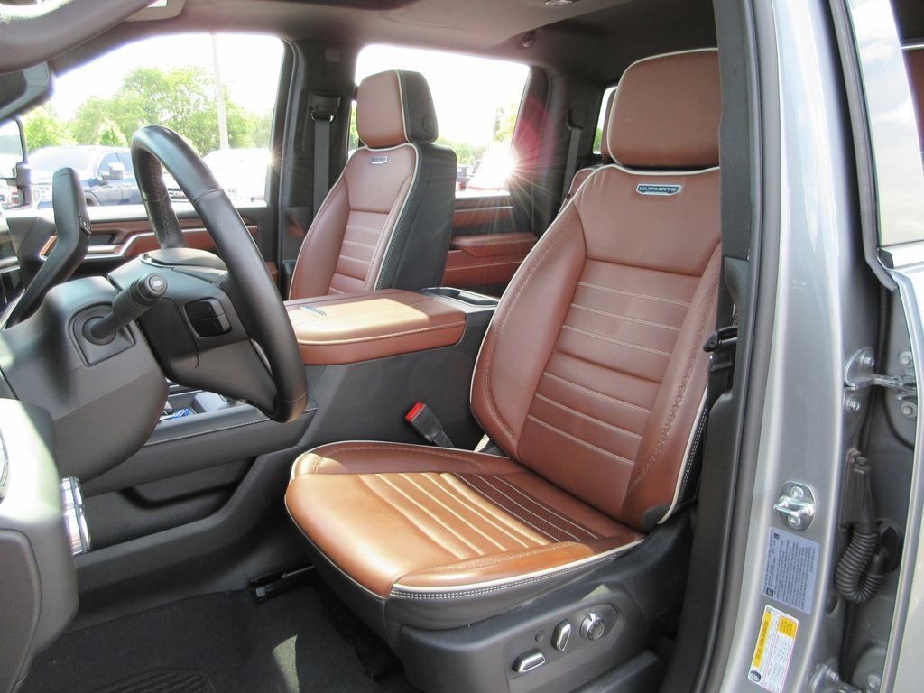 Certified 2026 GMC Sierra 3500 Denali Ultimate AWD/4WD image 25