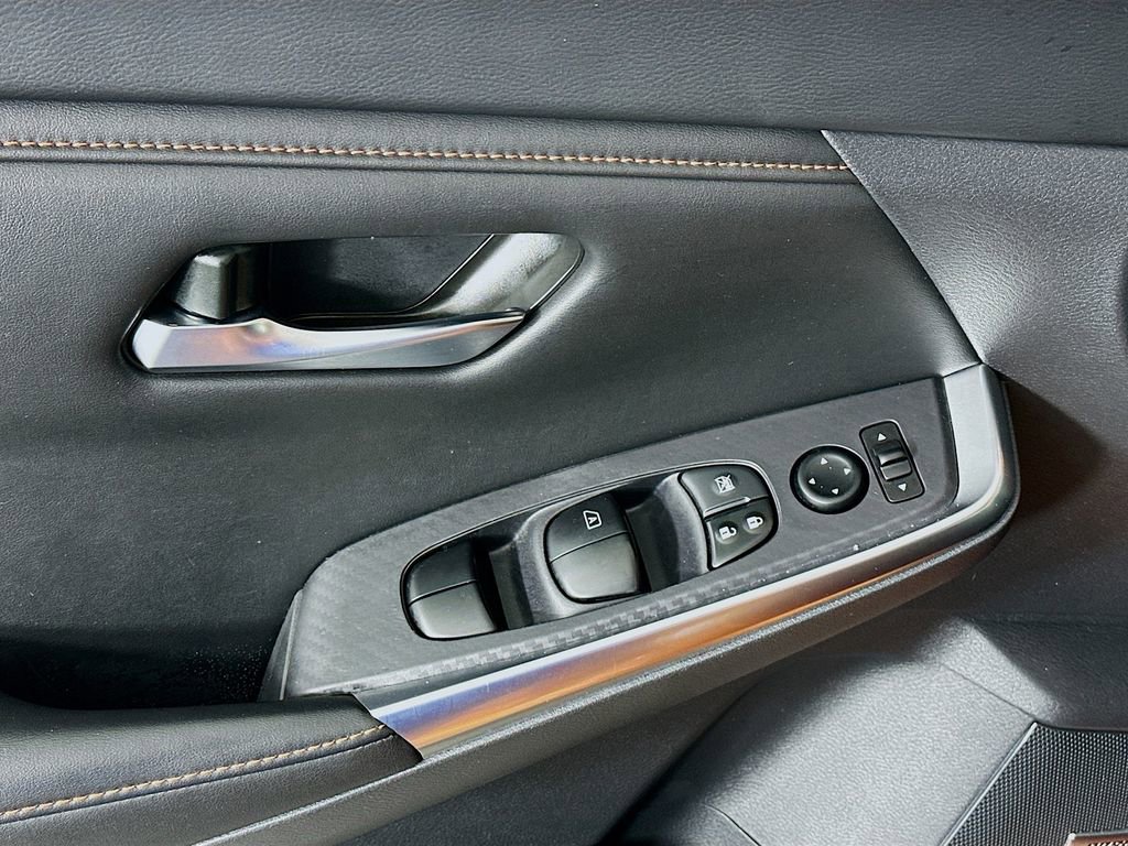 Certified 2023 Nissan Sentra SR w/ SR Premium Package image 25