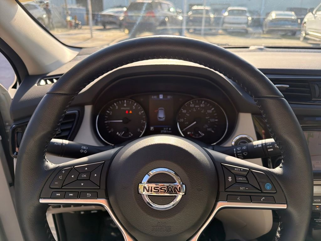 Used 2022 Nissan Rogue Sport SL image 21