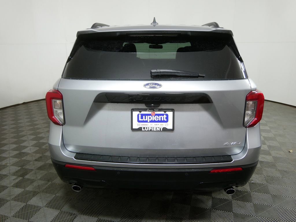 Used 2023 Ford Explorer ST-Line image 4