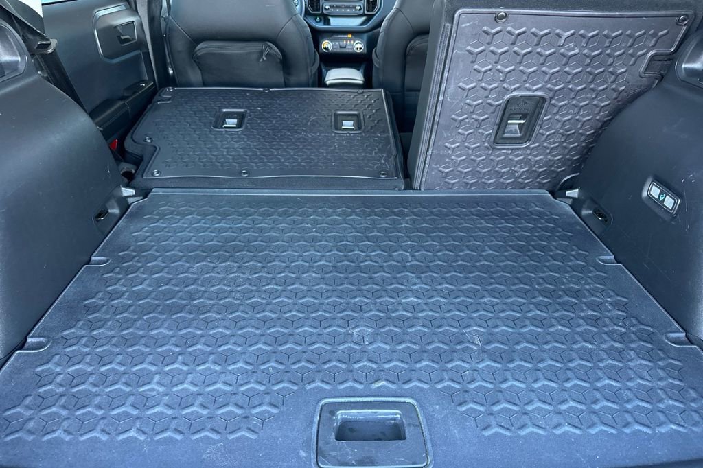 Used 2021 Ford Bronco Sport Badlands image 18