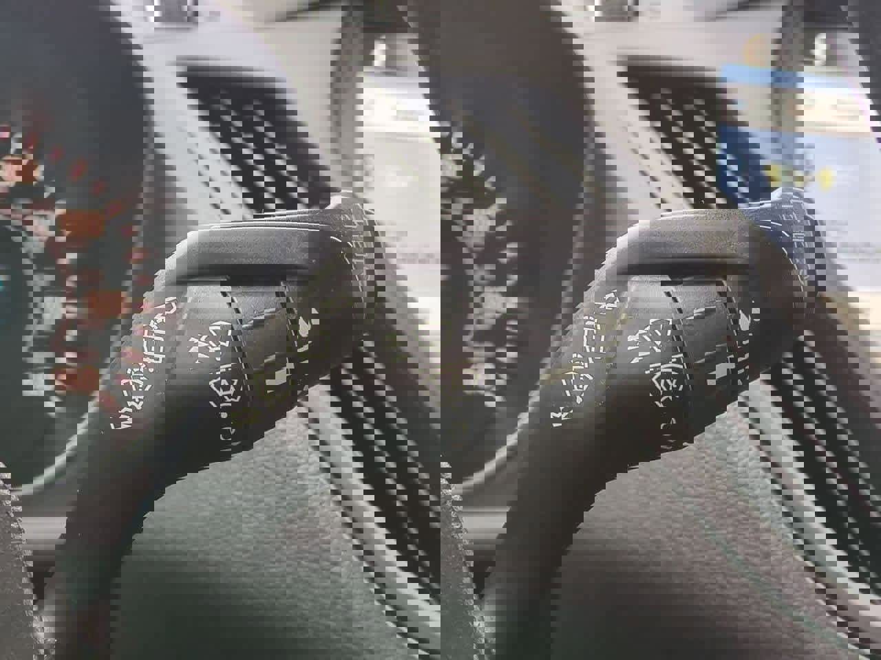 Used 2019 Ford Escape Titanium image 26