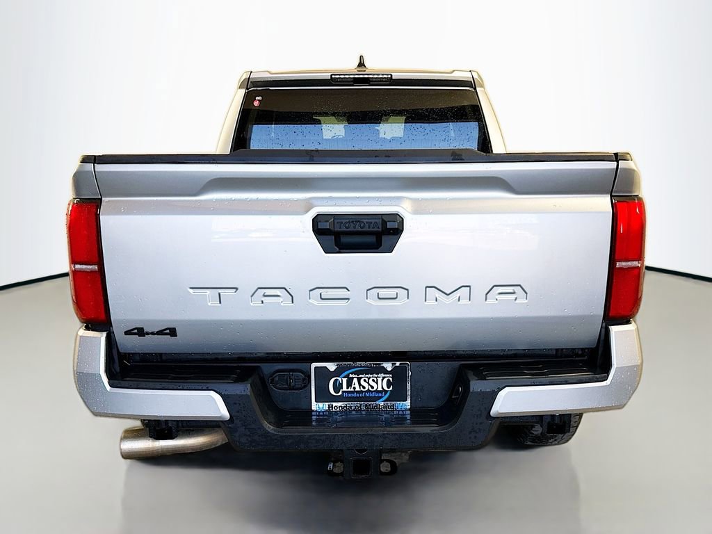 Used 2024 Toyota Tacoma TRD Off-Road image 6