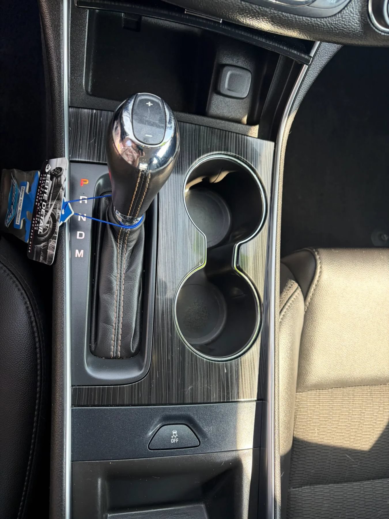 Used 2019 Chevrolet Impala LT FWD image 17
