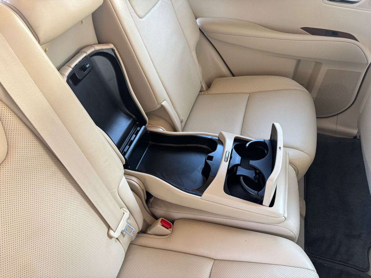 Used 2015 Lexus RX 350 FWD 4dr image 32