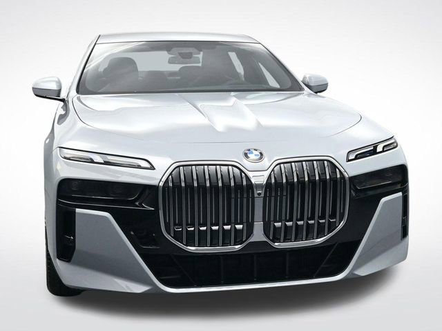 New 2026 BMW 740i xDrive image 11