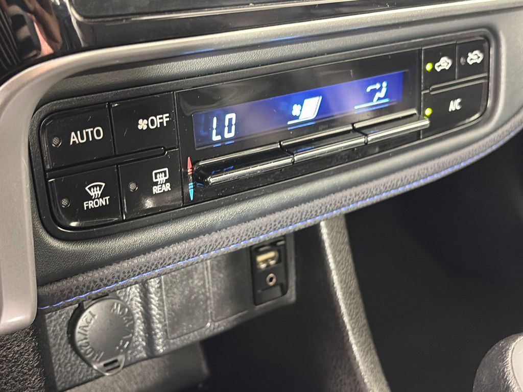 Used 2019 Toyota Corolla SE FWD image 21
