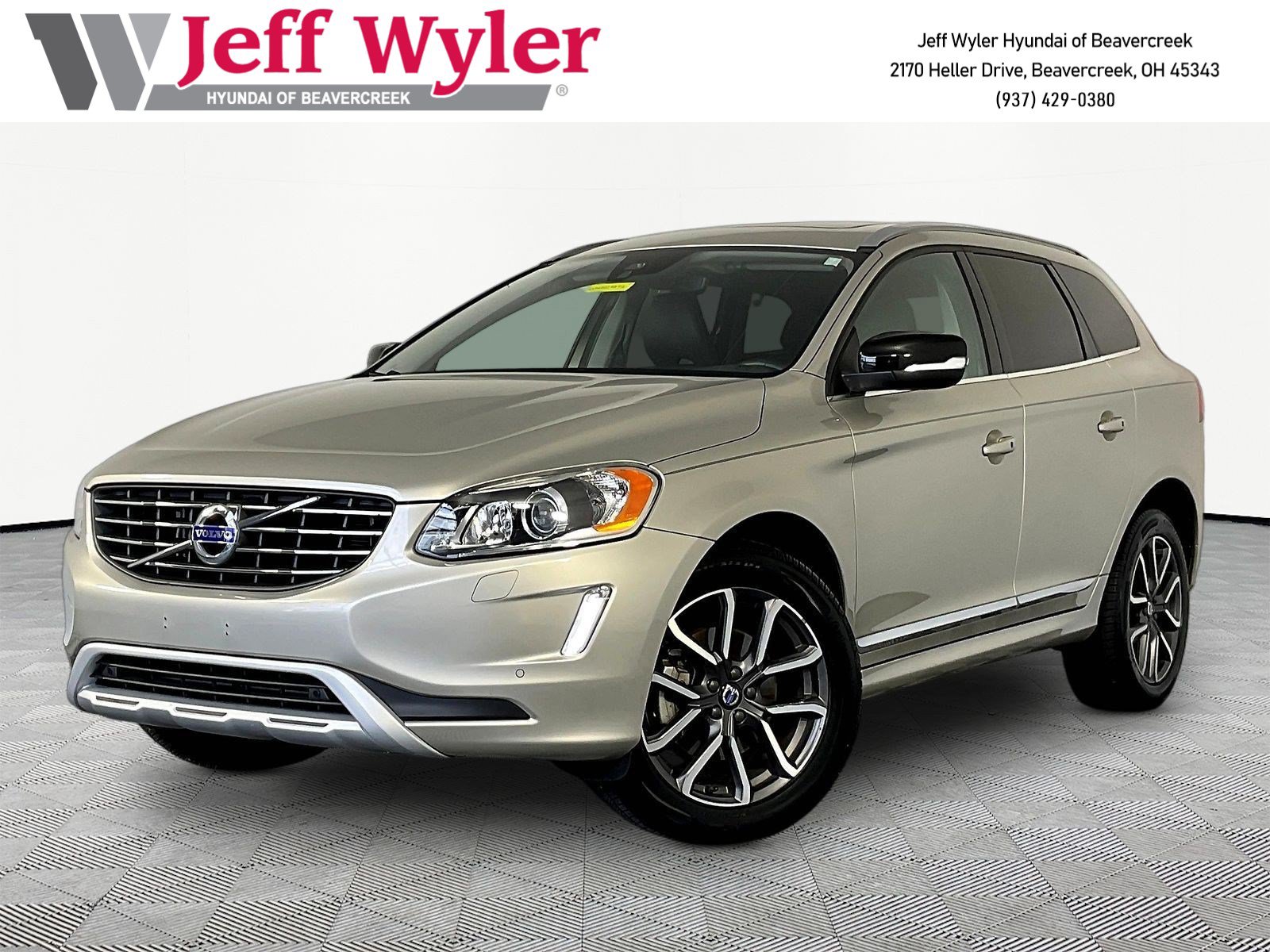 Used 2017 Volvo XC60 T6 Dynamic w/ Preferred Option Package