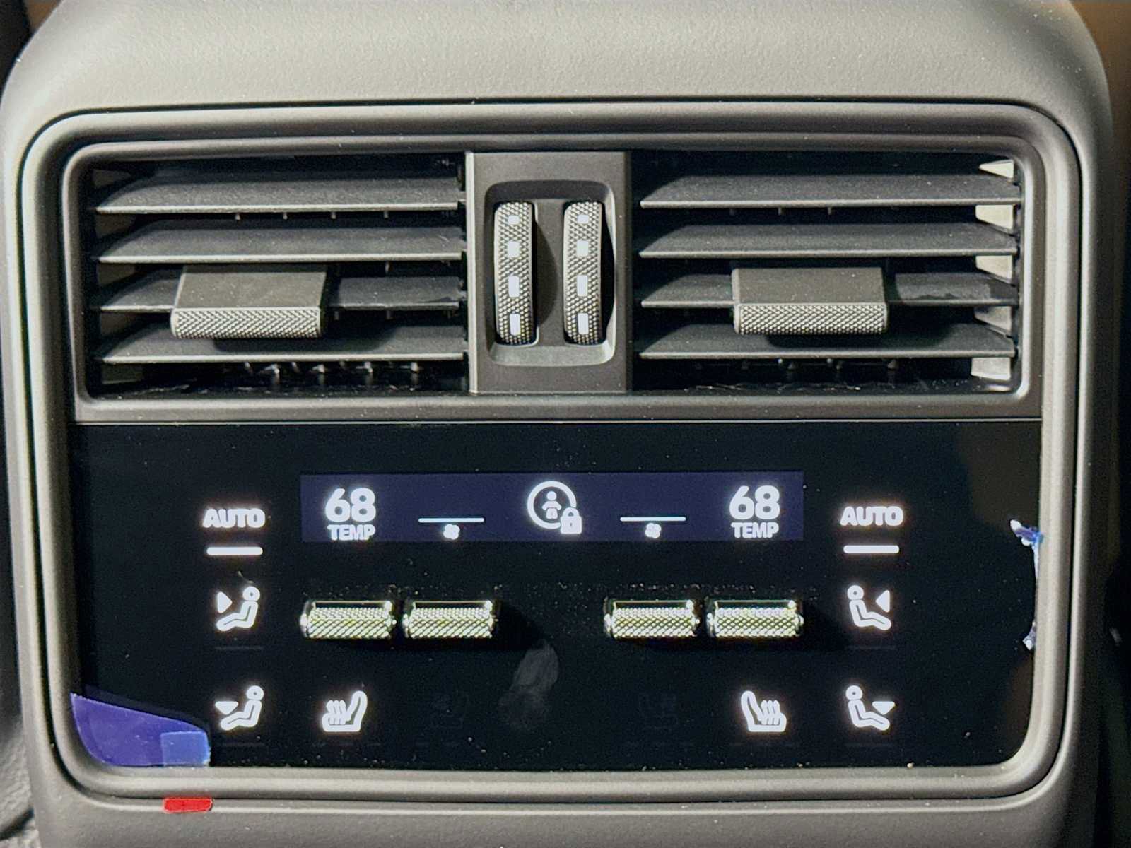 New 2026 Porsche Cayenne image 27