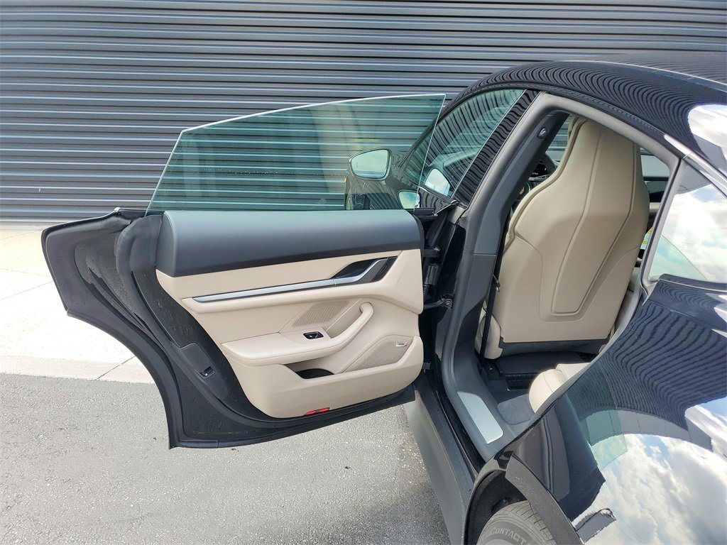 New 2025 Porsche Taycan image 17