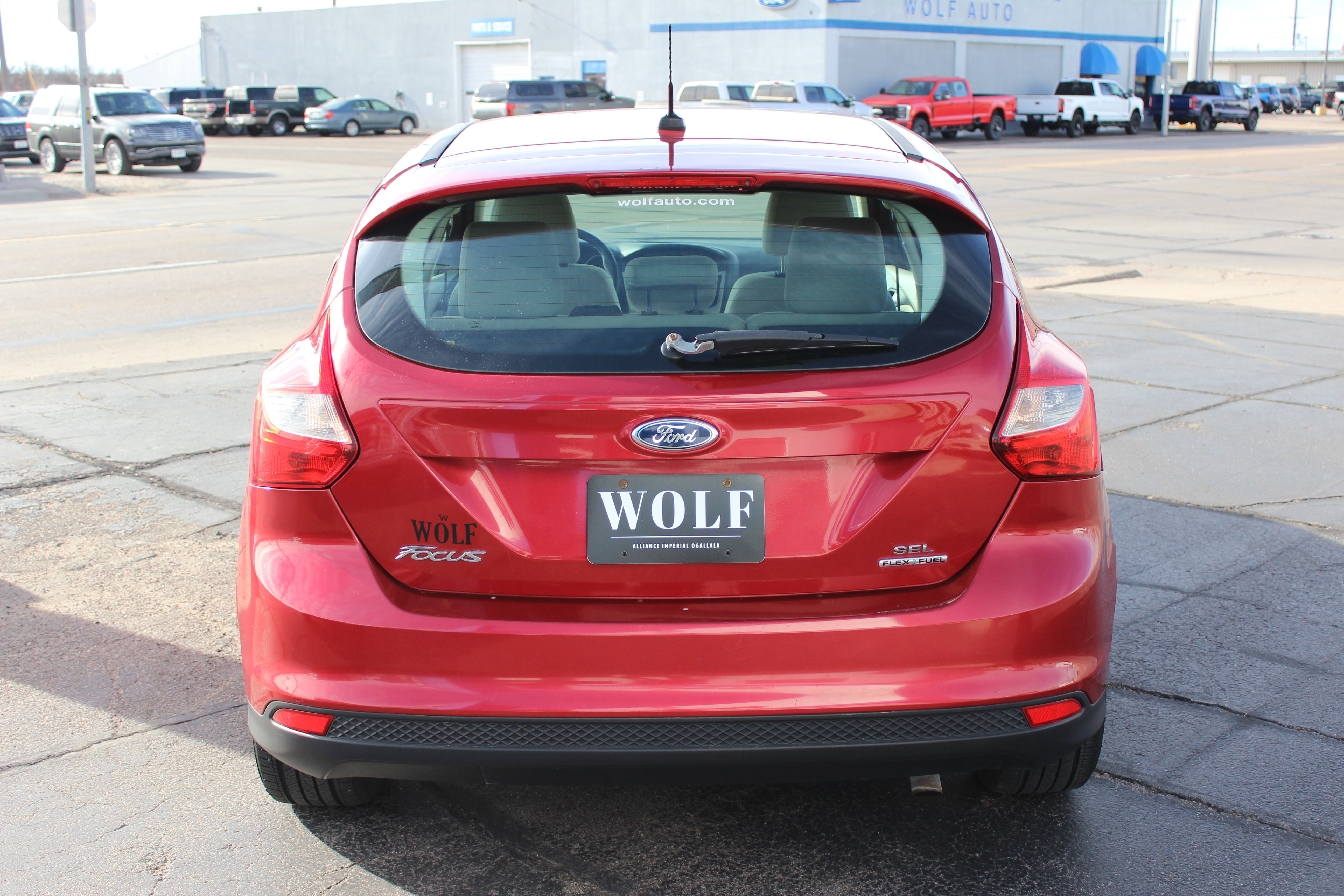 Used 2012 Ford Focus SEL image 2